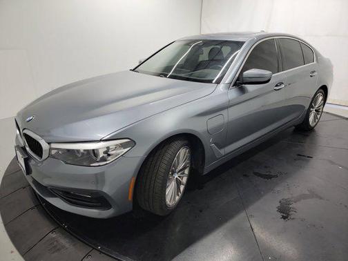 2018 BMW 530e iPerformance