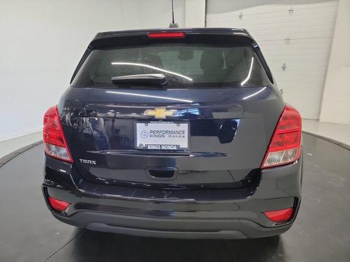 Midnight Blue Metallic 2021 Chevrolet Trax LS