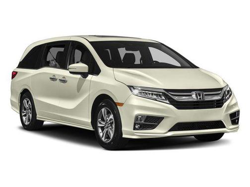 Deep Scarlet Pearl 2018 Honda Odyssey Touring