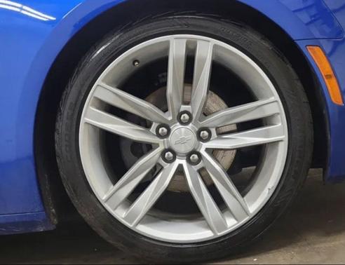 Hyper Blue Metallic 2018 Chevrolet Camaro 2LT