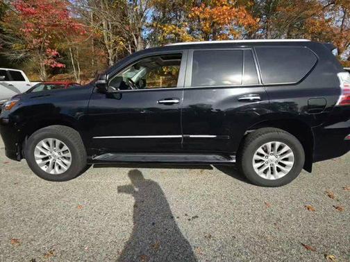 2019 Lexus GX 460 Base