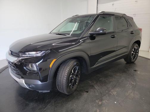 Mosaic Black Metallic 2021 Chevrolet Trailblazer LT