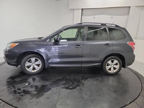 Dark Gray Metallic 2015 Subaru Forester 2.5i Premium