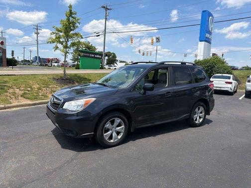 Dark Gray Metallic 2015 Subaru Forester 2.5i Premium