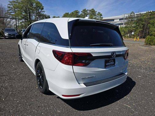 Platinum White Pearl 2023 Honda Odyssey Sport