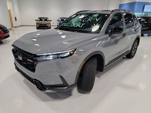 Urban Gray Pearl 2026 Honda CR-V Hybrid TrailSport AWD