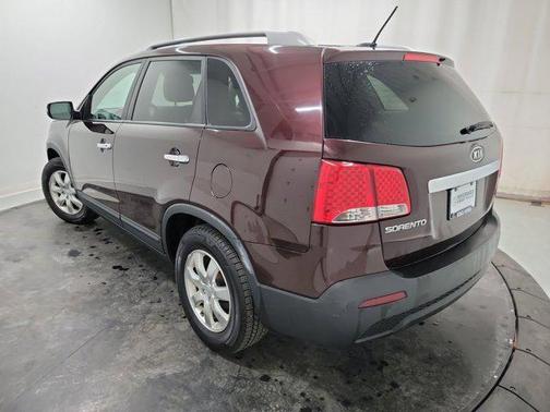 2011 Kia Sorento LX