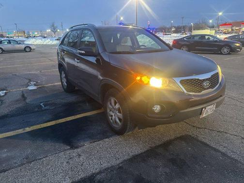 2011 Kia Sorento LX