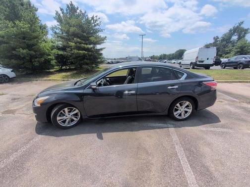 Storm Blue Metallic 2014 Nissan Altima 2.5 SL