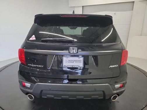 Crystal Black Pearl 2023 Honda Passport AWD EX-L