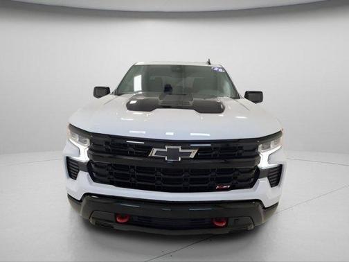 Summit White 2026 Chevrolet Silverado 1500 LT Trail Boss