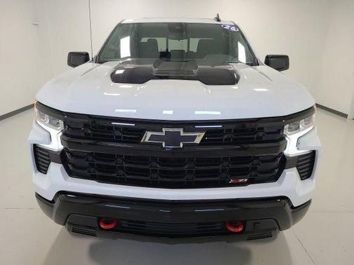 Summit White 2026 Chevrolet Silverado 1500 LT Trail Boss