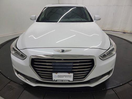 2017 Genesis G90 5.0 Ultimate