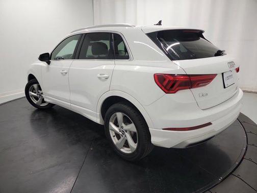 2021 Audi Q3 40 Premium