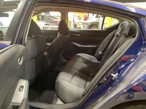 Deep Blue Pearl 2021 Nissan Altima S FWD