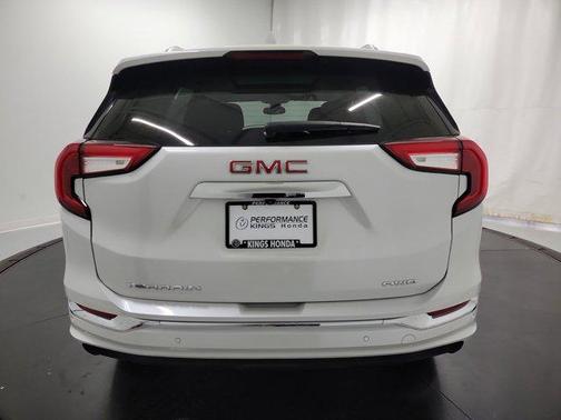 2022 GMC Terrain Denali