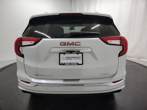 2022 GMC Terrain Denali