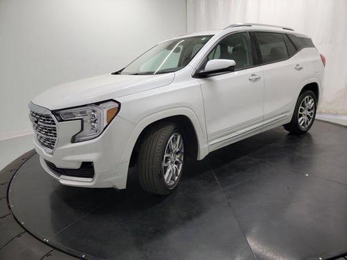 2022 GMC Terrain Denali