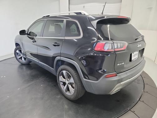 Diamond Black Crystal Pearlcoat 2020 Jeep Cherokee Limited
