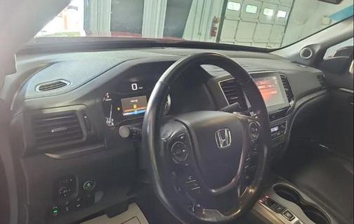 Radiant Red Metallic II 2022 Honda Ridgeline RTL-E
