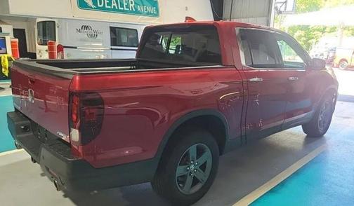 Radiant Red Metallic II 2022 Honda Ridgeline RTL-E