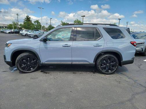 Sonic Gray Pearl 2026 Honda Pilot Black Edition