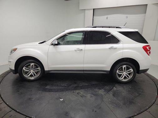 Iridescent Pearl Tricoat 2016 Chevrolet Equinox LTZ