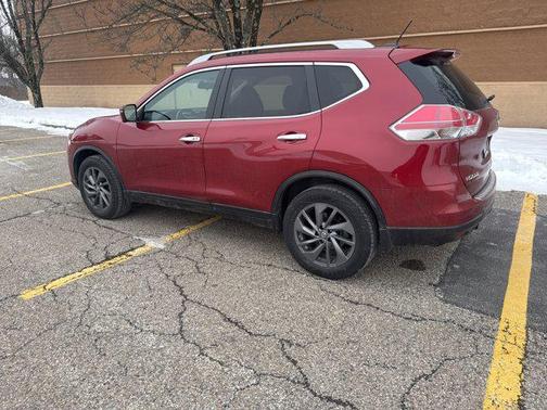 2016 Nissan Rogue SL
