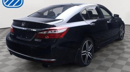 Crystal Black Pearl 2017 Honda Accord Sport SE