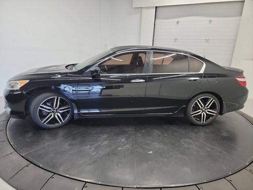 Crystal Black Pearl 2017 Honda Accord Sport SE