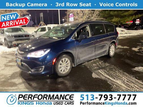 2018 Chrysler Pacifica Touring Plus