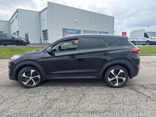 Ash Black 2016 Hyundai TUCSON Sport