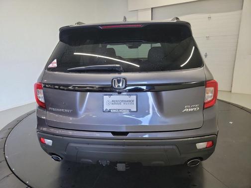Modern Steel Metallic 2019 Honda Passport Elite