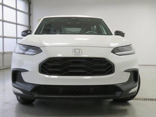 2025 Honda HR-V 2WD Sport