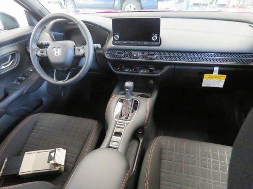 2025 Honda HR-V 2WD Sport