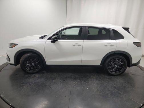 2025 Honda HR-V 2WD Sport