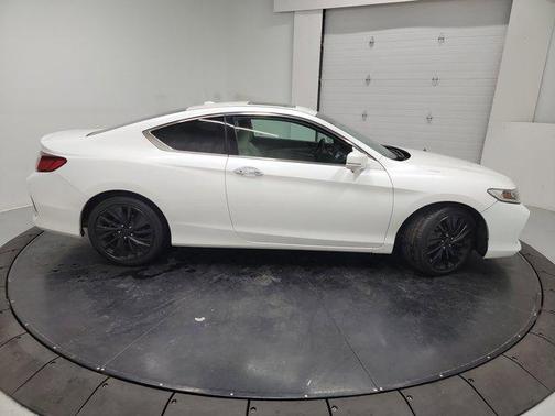 2017 Honda Accord EX