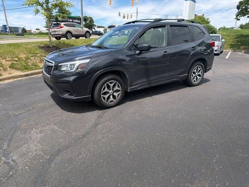 Dark Gray Metallic 2019 Subaru Forester Premium