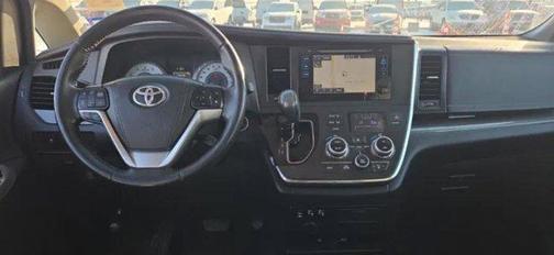 2015 Toyota Sienna SE