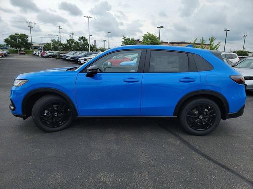 Boost Blue Pearl 2027 Honda HR-V Sport