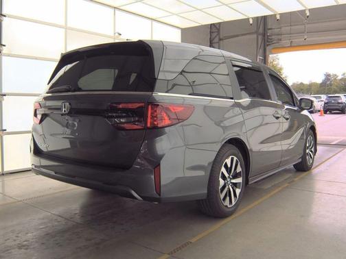 Gray 2025 Honda Odyssey EX-L