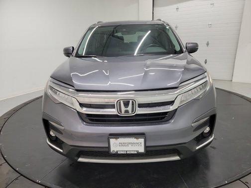 Gray 2022 Honda Pilot Touring 8-Passenger