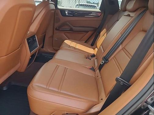 Black 2019 Porsche Cayenne S