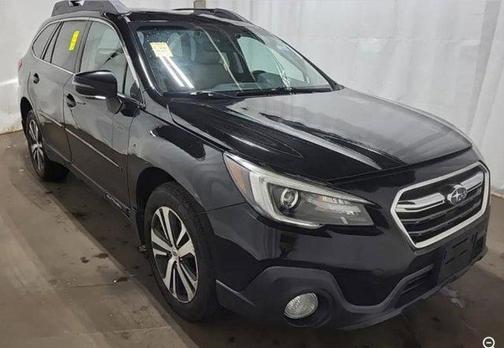 Crystal Black Silica 2019 Subaru Outback 3.6R Limited
