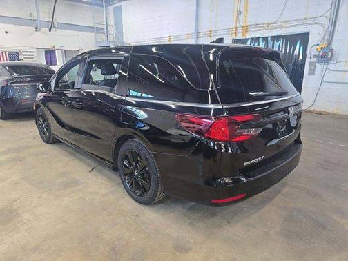 2024 Honda Odyssey Sport