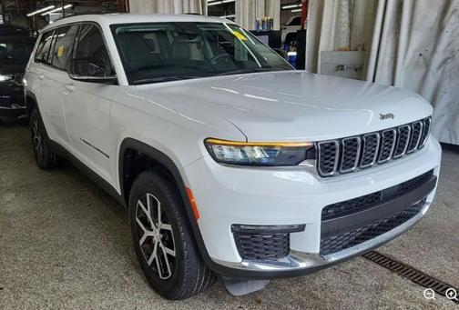 Bright White Clearcoat 2023 Jeep Grand Cherokee L Limited