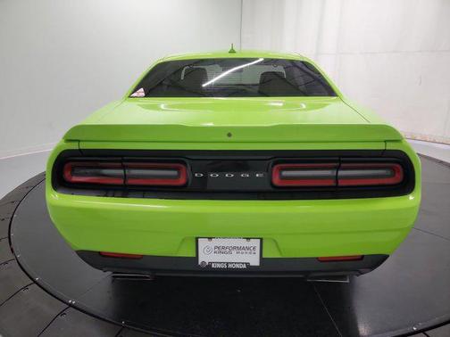 2015 Dodge Challenger R/T Plus