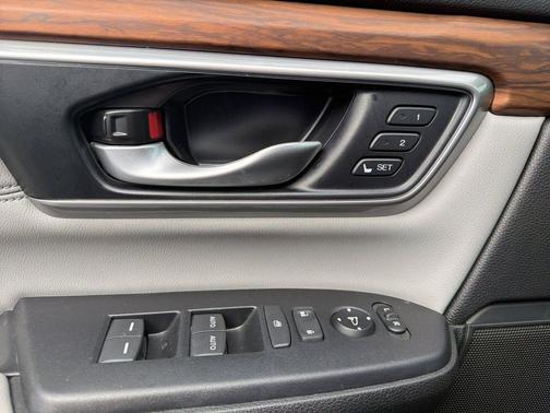 Crystal Black Pearl 2022 Honda CR-V AWD EX-L
