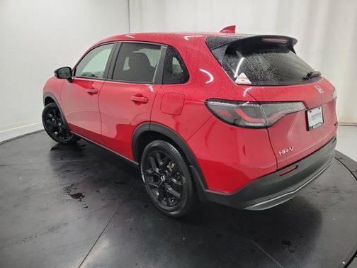 2025 Honda HR-V 2WD Sport