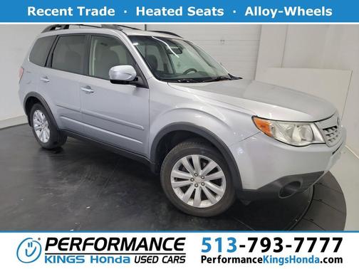 Ice Silver Metallic 2012 Subaru Forester 2.5X Premium